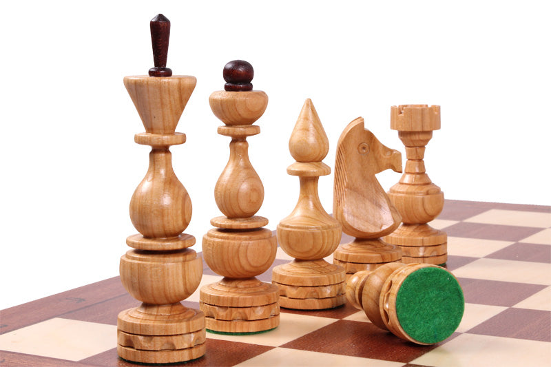 Debiut Chess Set Cherry Wood Weighted Pieces with Inlaid Folding Board 4.72 in King