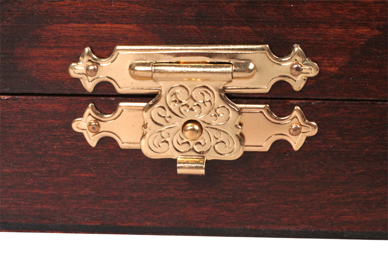 Staunton De Lux No. 5 Chess Pieces with Wooden Box