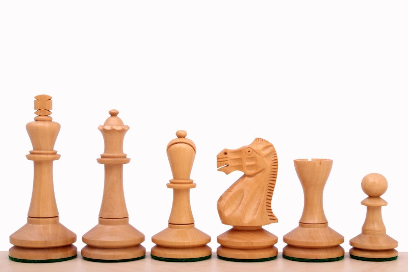 Blackmore Chess Pieces – 4" King, Ebonised & Natural Boxwood