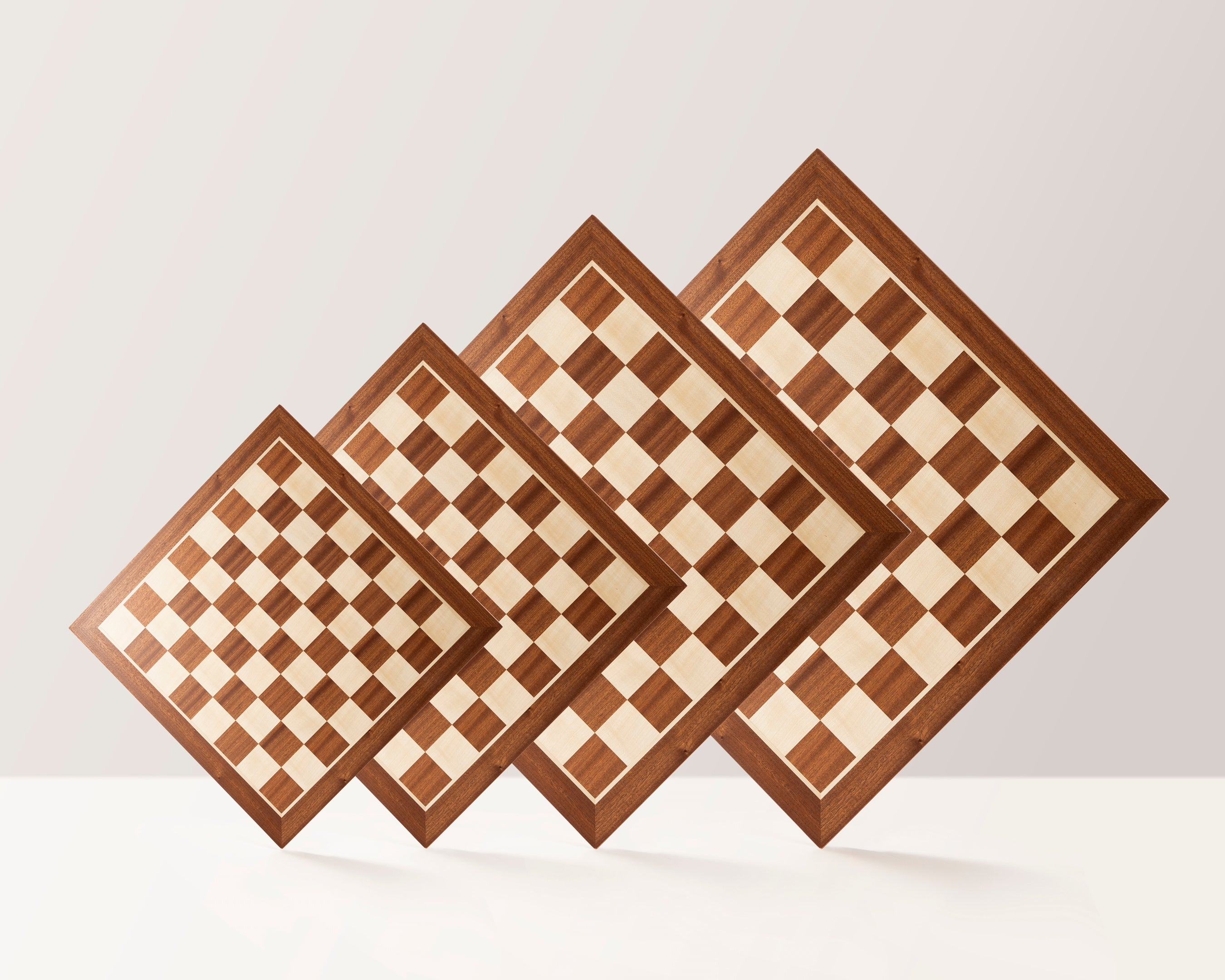 Mahogany & Sycamore Chess Board 20.5″ – Without Notation